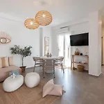 Pounta ,2br W Shared Pool,fiora I Tatil Evi