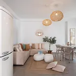 Tatil Evi Pounta ,2br W Shared Pool,fiora I
