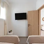 Tatil Evi Pounta ,2br W Shared Pool,fiora I *