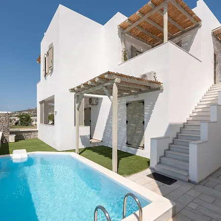 Pounta 2 - Shared Pool Holiday home Pounda