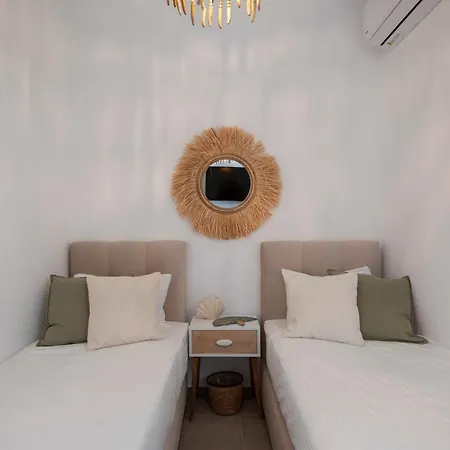 Pounta ,2br W Shared Pool,fiora I 別荘 Pounda