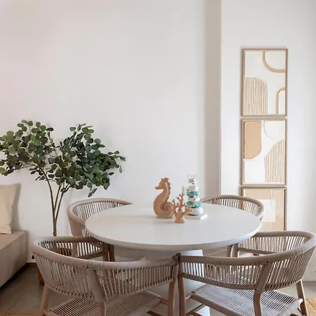 Pounta ,2br W Shared Pool,fiora I 別荘 *