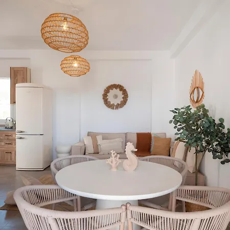別荘 Pounta ,2br W Shared Pool,fiora I