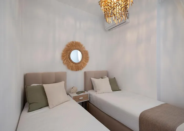 Pounta ,2br W Shared Pool,fiora I Casa de Férias Pounda