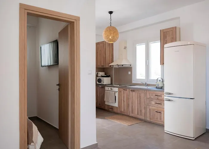 Pounta ,2br W Shared Pool,fiora I *