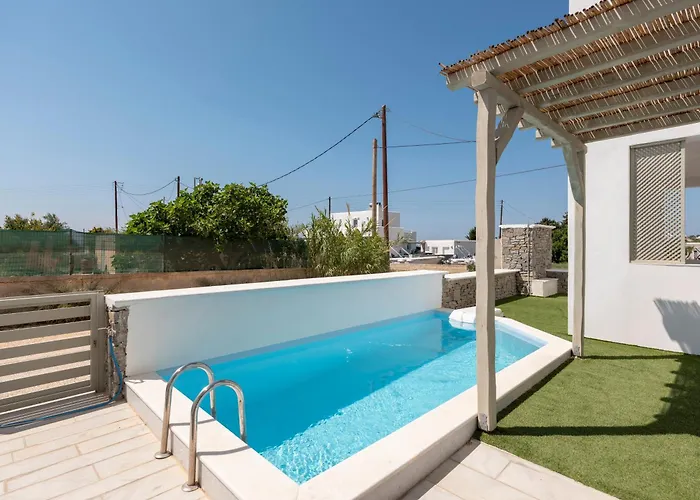 Pounta ,2br W Shared Pool,fiora I Casa de Férias Pounda